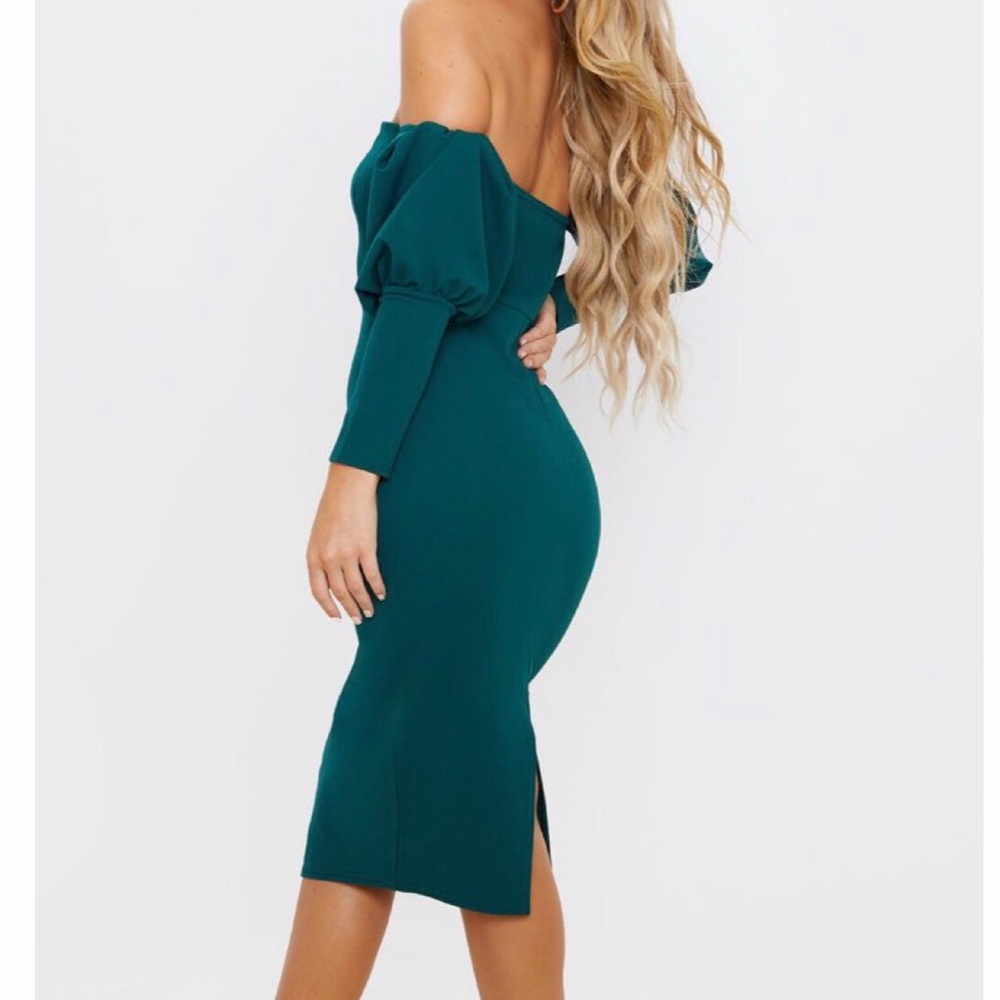 EMERALD DRESS - Picture 1 of 2